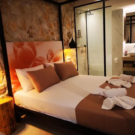 アパート Estilo Luxury カヴァラ